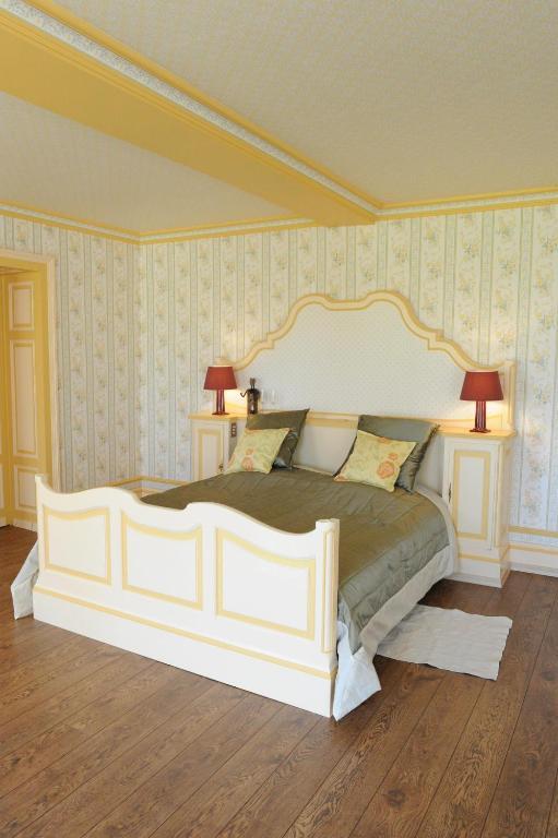 Chateau De Lacaze Lagarrigue  Zimmer foto